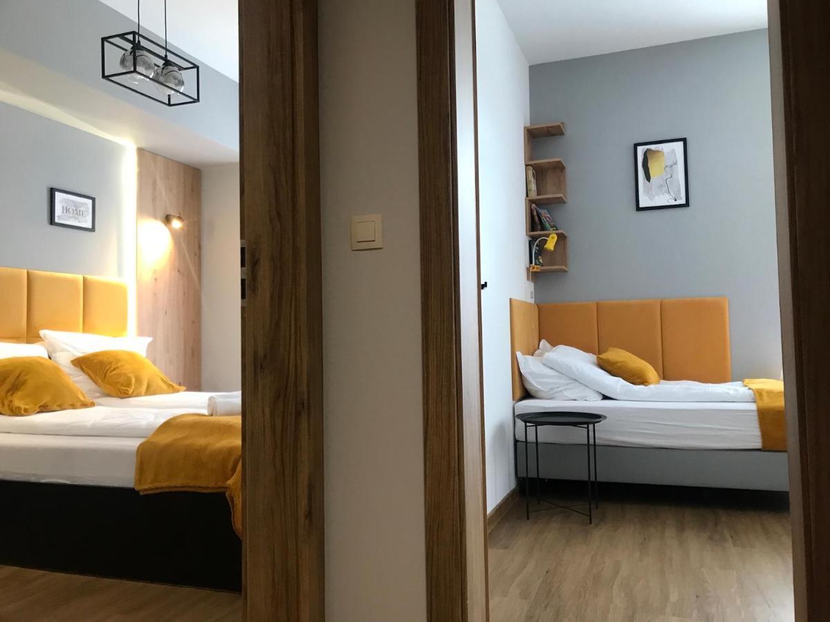 Apartament No82 Yellow Holiday Home Zator Esterno foto