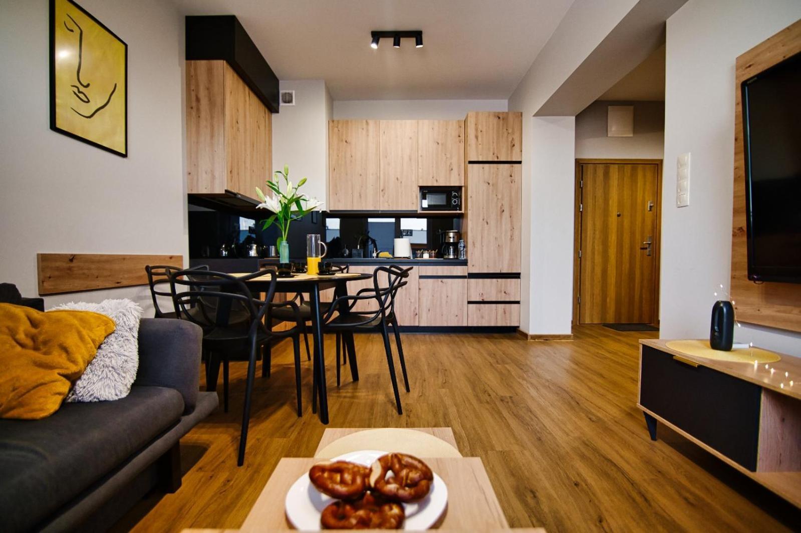 Apartament No82 Yellow Holiday Home Zator Esterno foto
