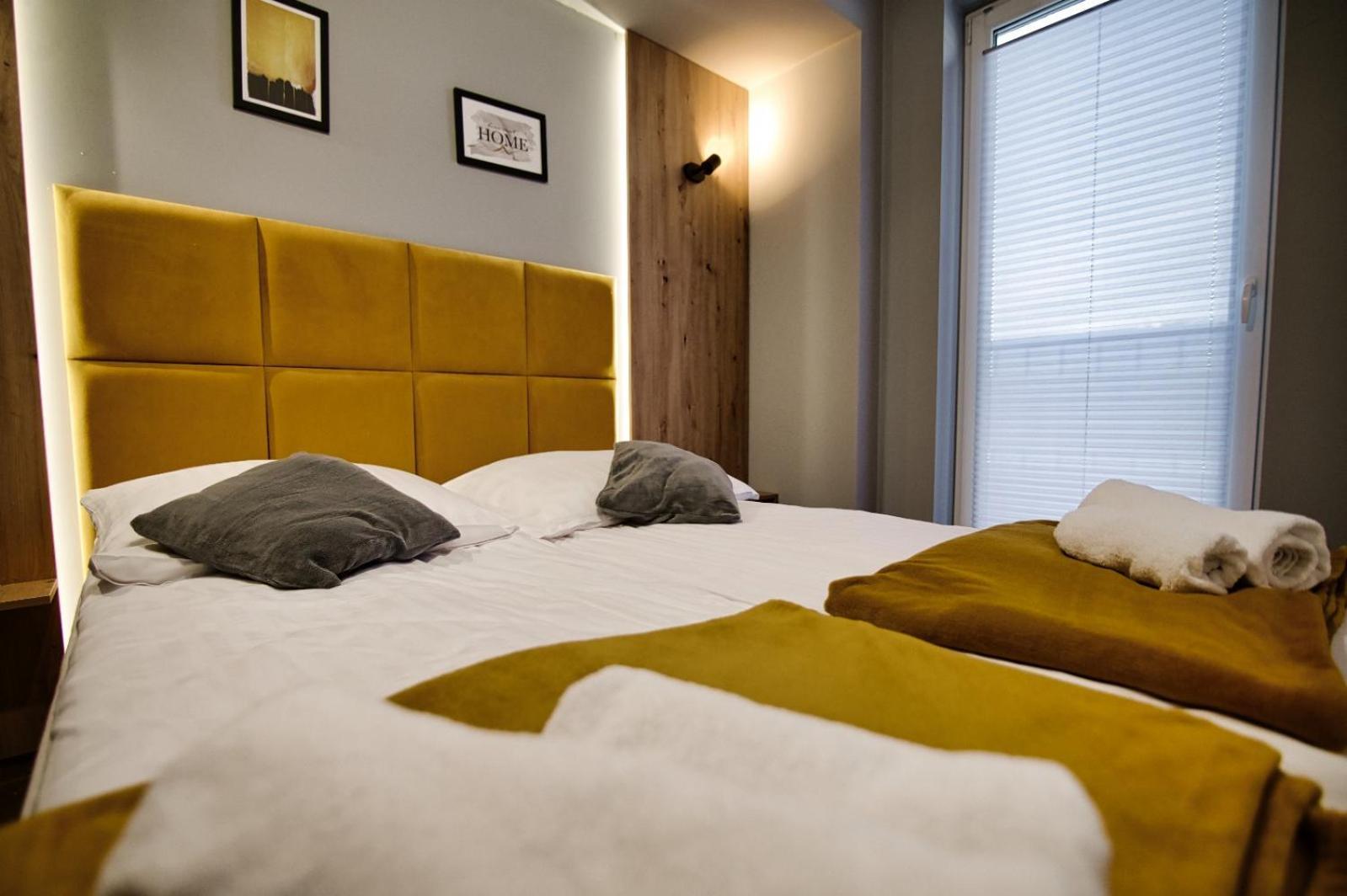 Apartament No82 Yellow Holiday Home Zator Esterno foto