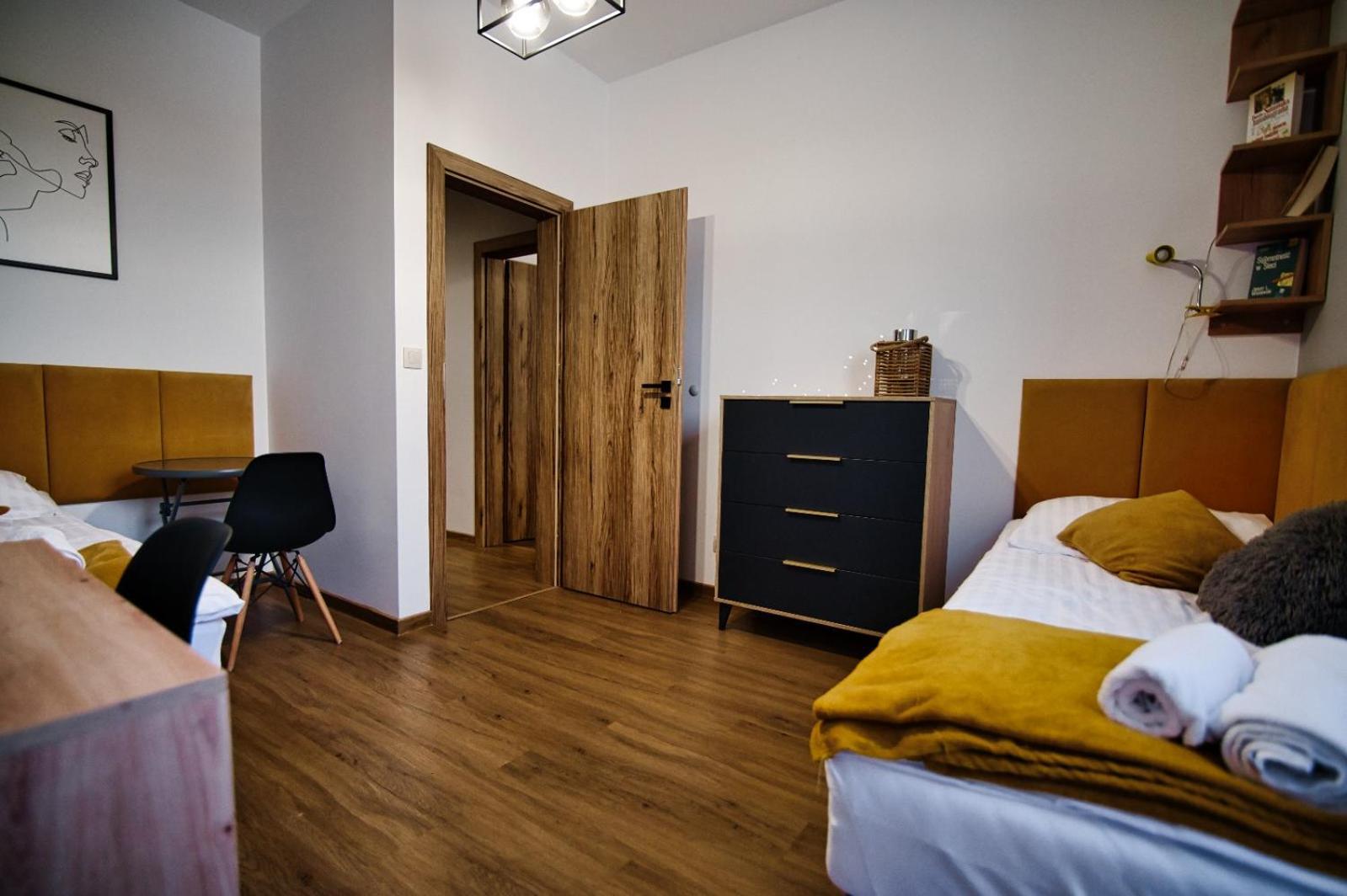 Apartament No82 Yellow Holiday Home Zator Esterno foto