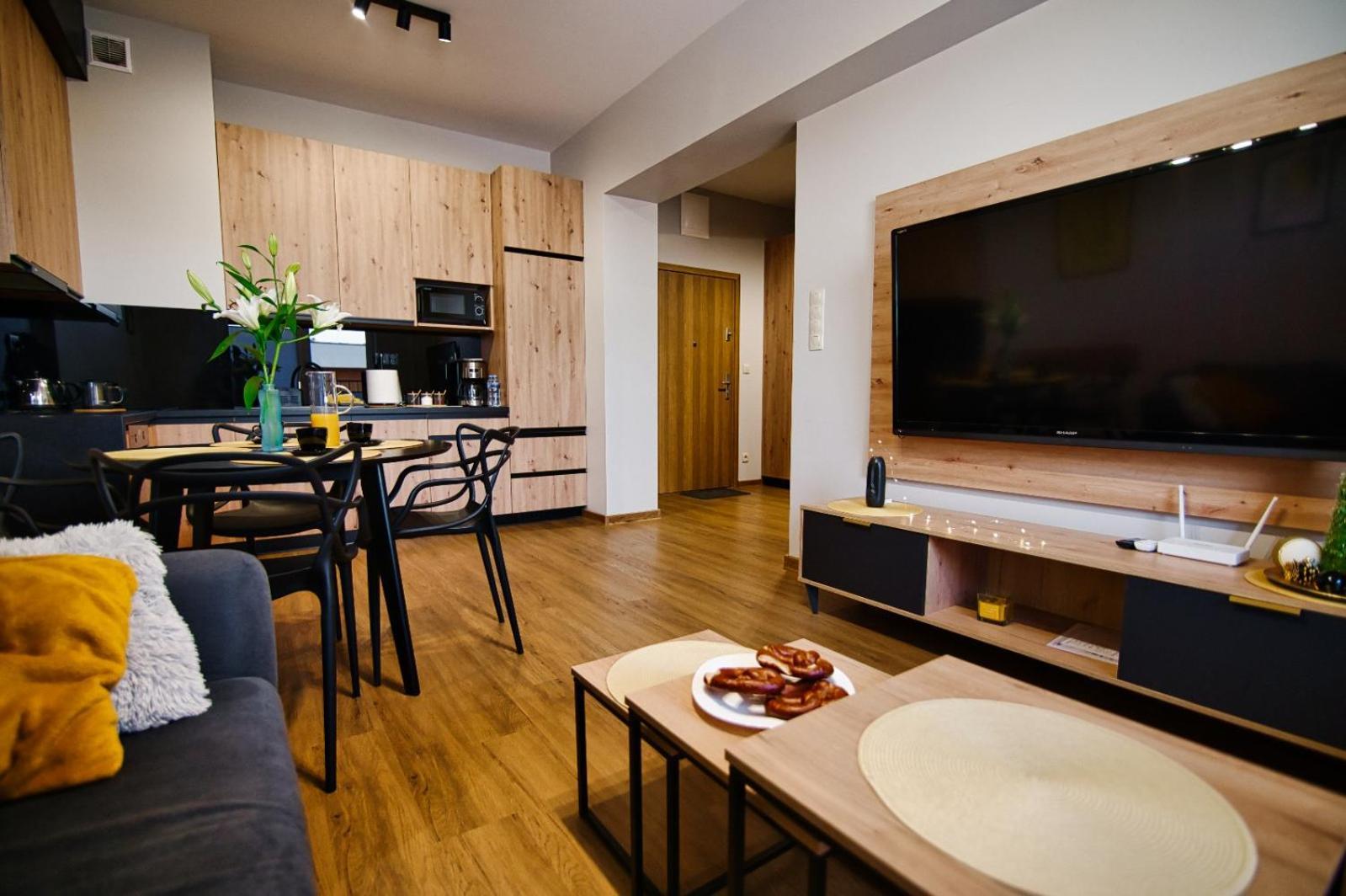 Apartament No82 Yellow Holiday Home Zator Esterno foto